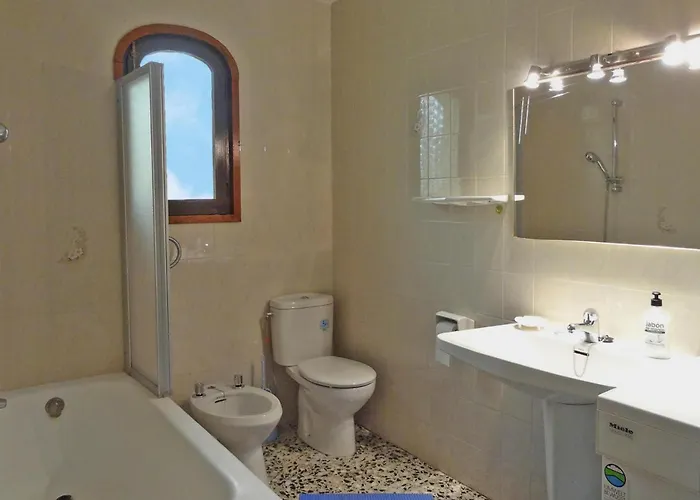 Сasa de vacaciones In With Private Pool